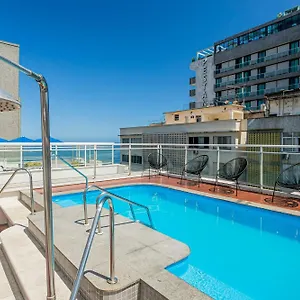 Predio Com Servicos Ao Lado Da De Copacabana Apartment Rio de Janeiro