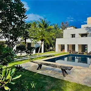 The Villa Marina . Boutique House . Praia Da Barra Villa