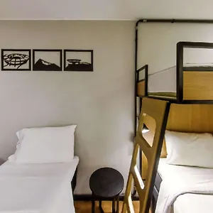 Ibis Copacabana Posto 2 3*