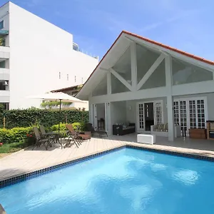 Ref House Barra Da Tijuca Pensión 2*