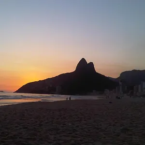 Ferreira Viana Hotell 2*