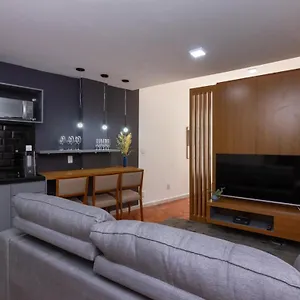 Avenida Bartolomeu Mitre, 621 - Leblon - Lb007 * Rio de Janeiro