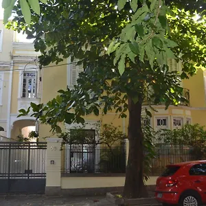 Гостевой дом Casa Amarela - Zona Sul 2*